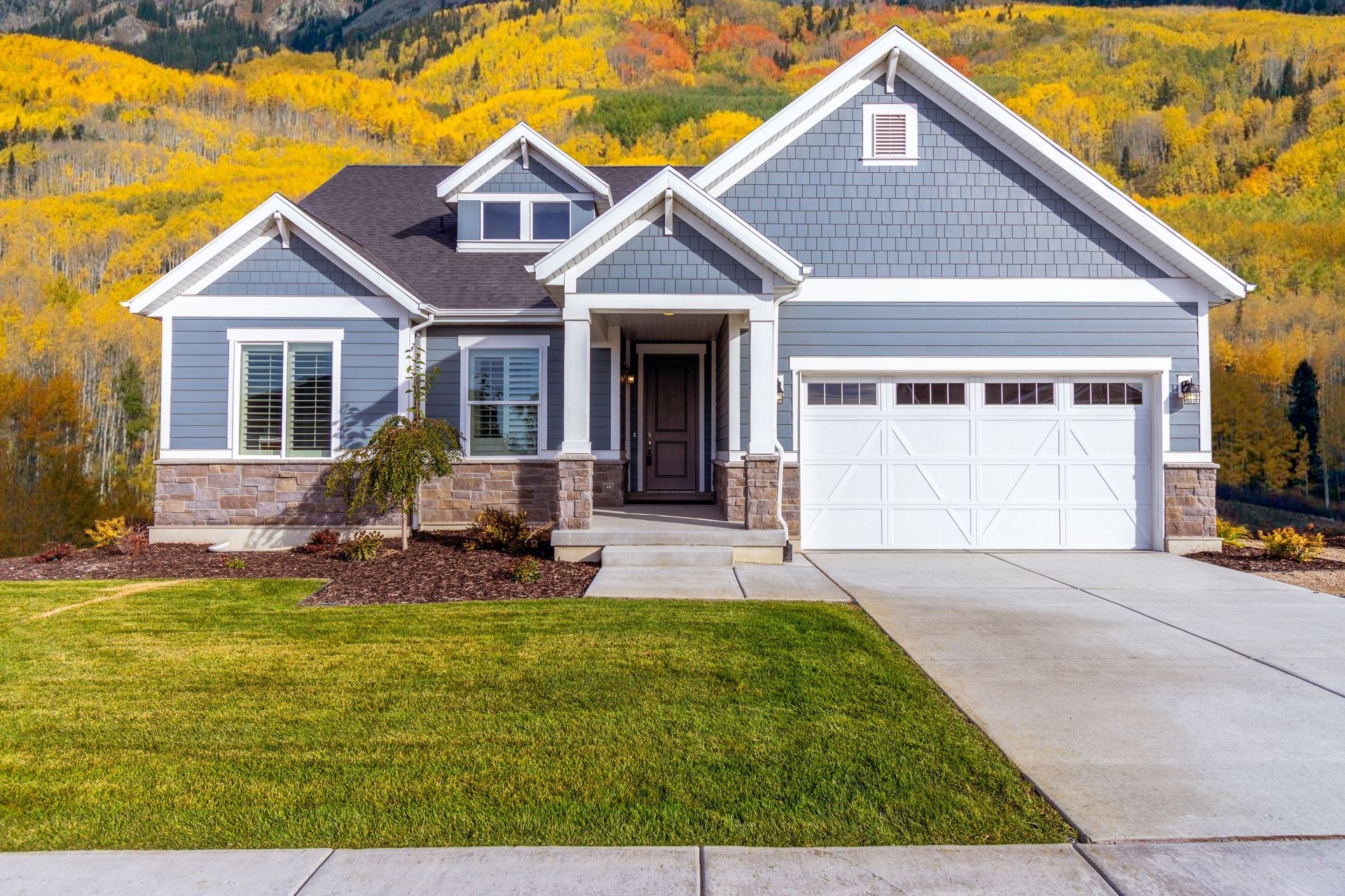 Thinking About Moving Next Spring? What You Can Start Doing This Fall