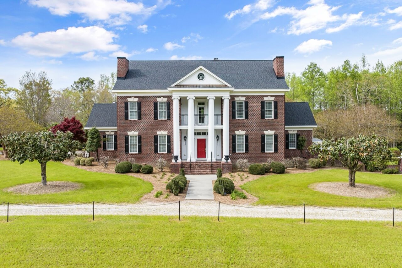 How Selling Your Current Home Affects Jumbo Loan Planning in Irvine