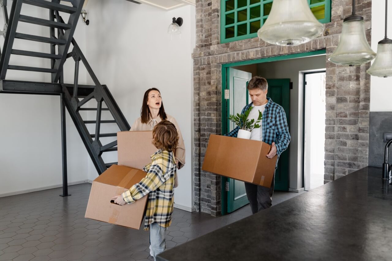 Can Mortgage Lenders Combine Income From Multiple Gig Apps? | Auburn, CA