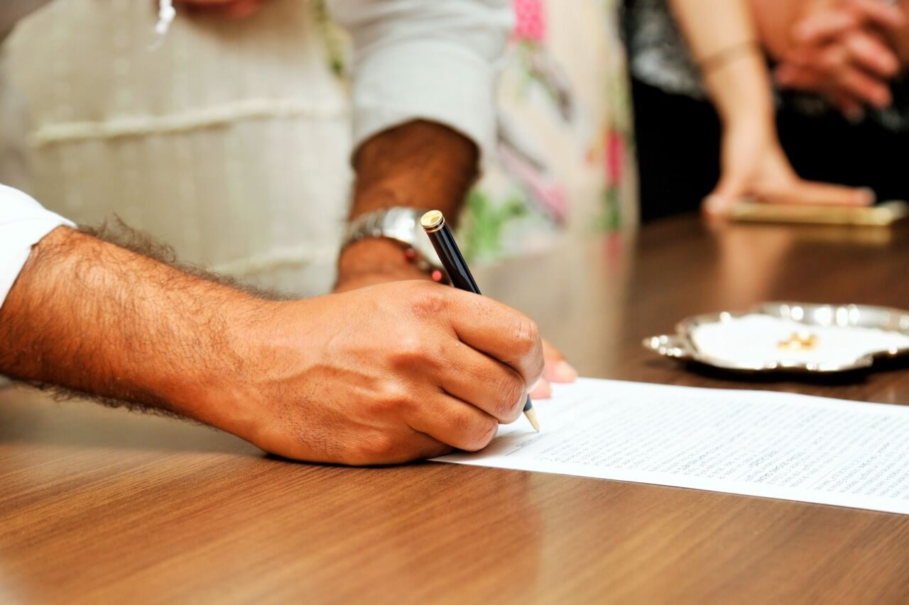 Can You Buy a Rental Property in an LLC With a DSCR Loan in Folsom, CA?